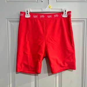 YITTY shorts | size L